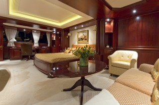LEGEND - Master Cabin 3